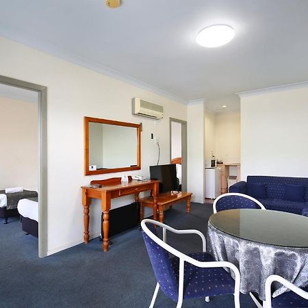 New England Motor Inn Armidale Extérieur photo