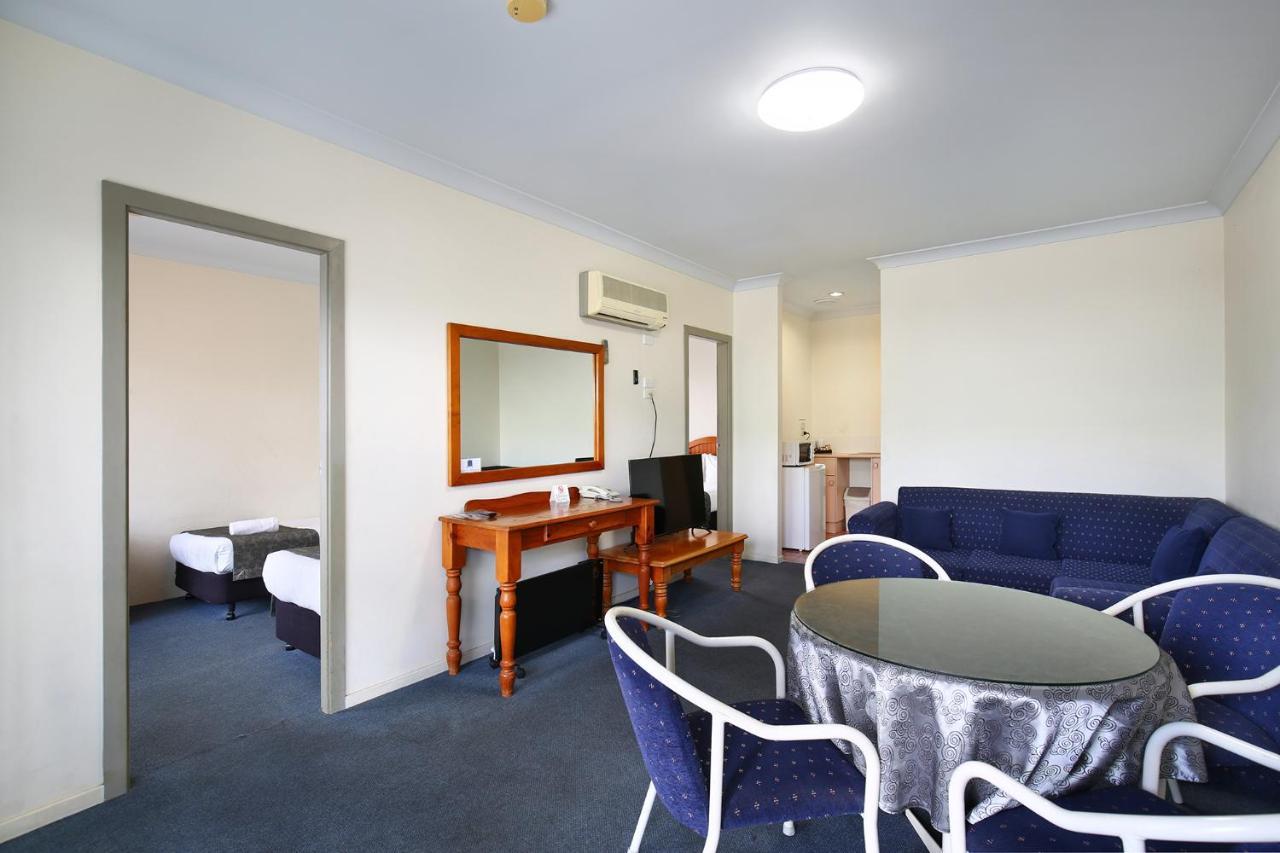 New England Motor Inn Armidale Extérieur photo