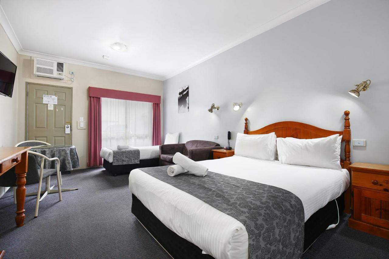 New England Motor Inn Armidale Extérieur photo