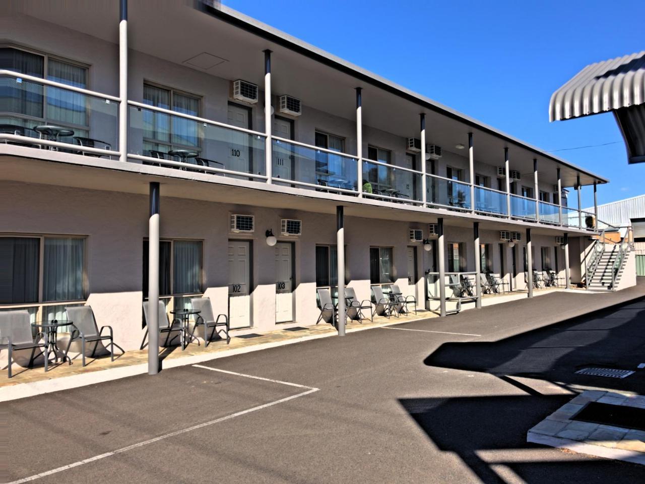 New England Motor Inn Armidale Extérieur photo