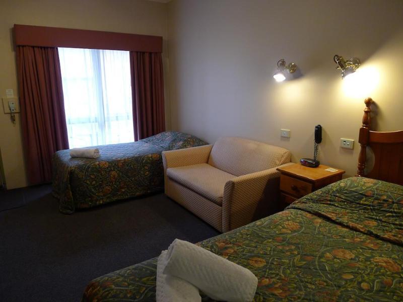 New England Motor Inn Armidale Extérieur photo